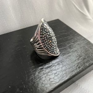 Silver ring with Swarovski crystals